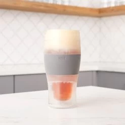 FREEZE™ Cooling Pint Glass