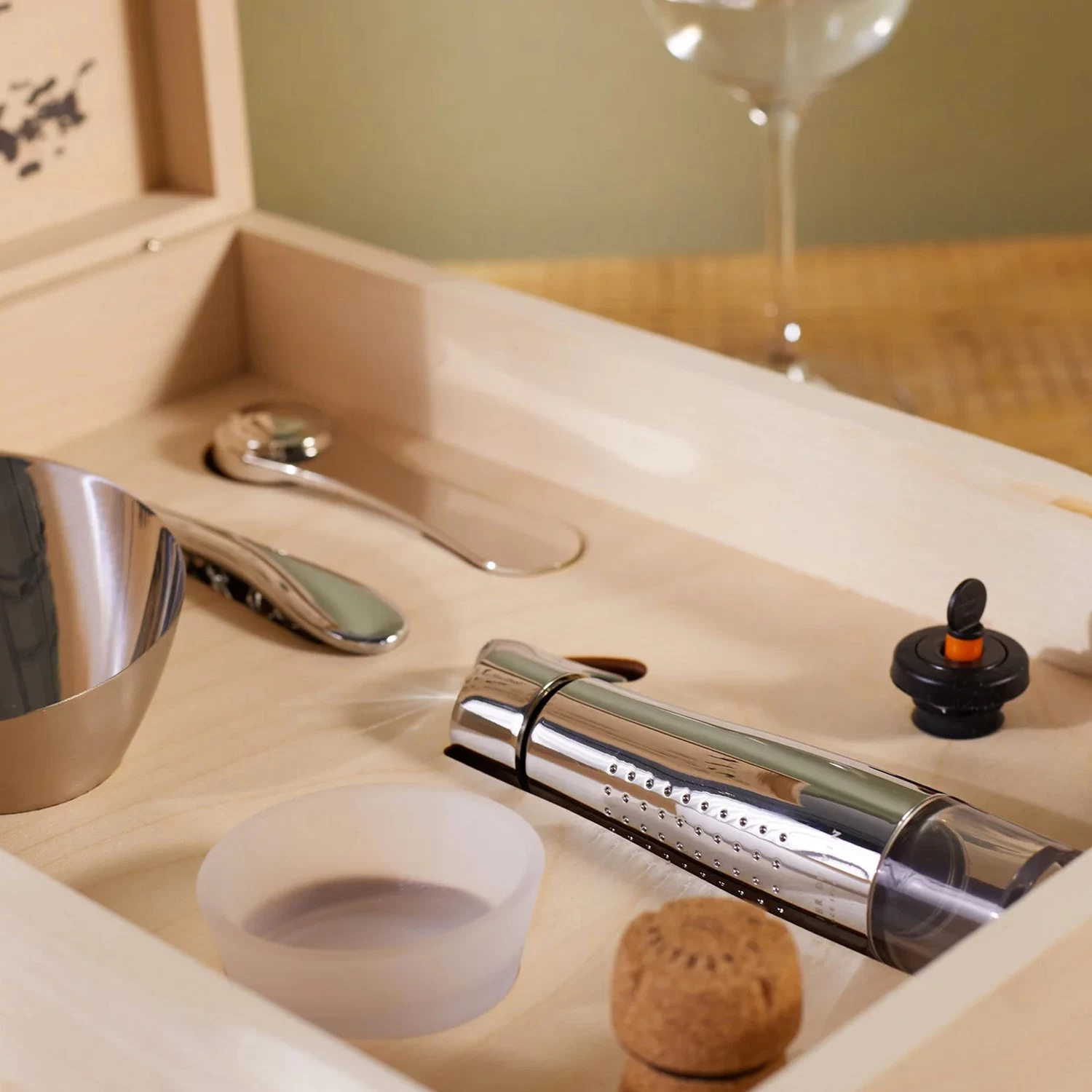 L'Atelier Du Vin - Oeno Box Connoisseur N°3 Wine Gift Set - Image 3