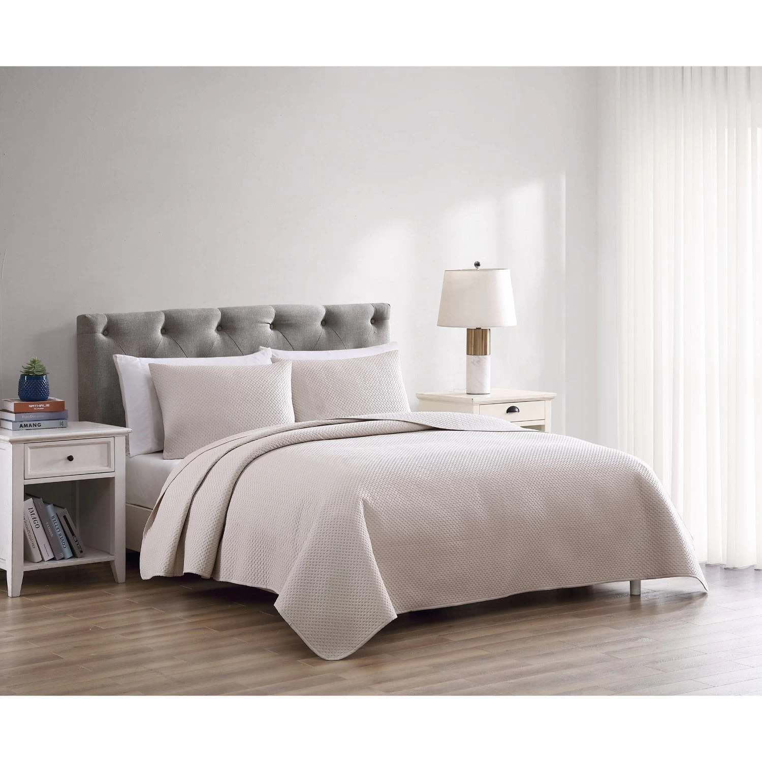 Aspen 3 Piece Quilt Set - Image 3