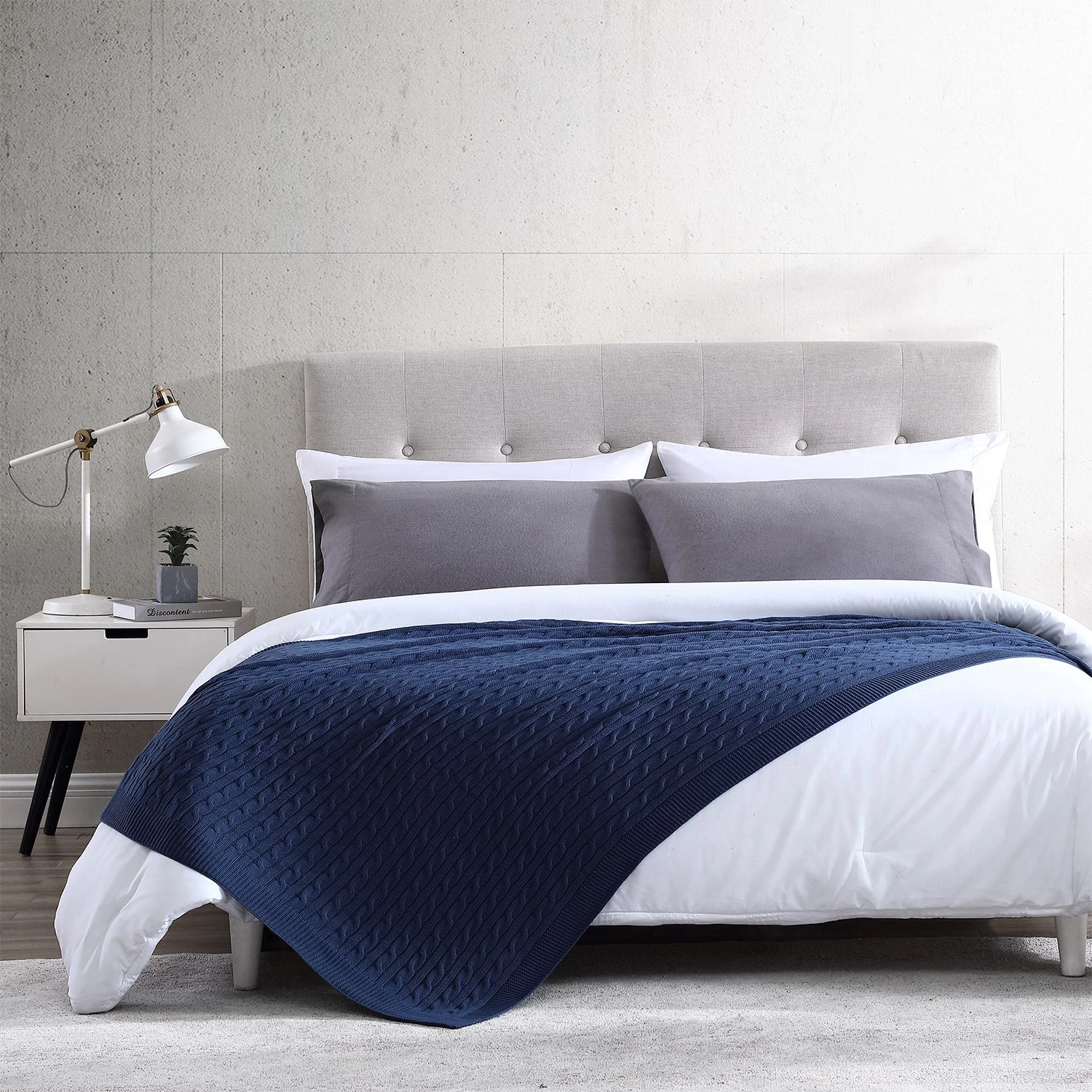 Oak 100% Cotton Cable Knitted 50" X 70" Throw - Image 3