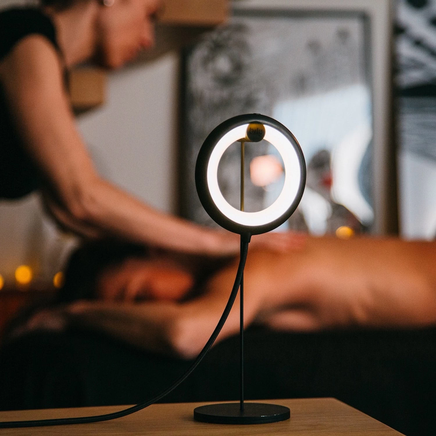 Bily 4000K LED Designer Nomad Ring Light - Image 10