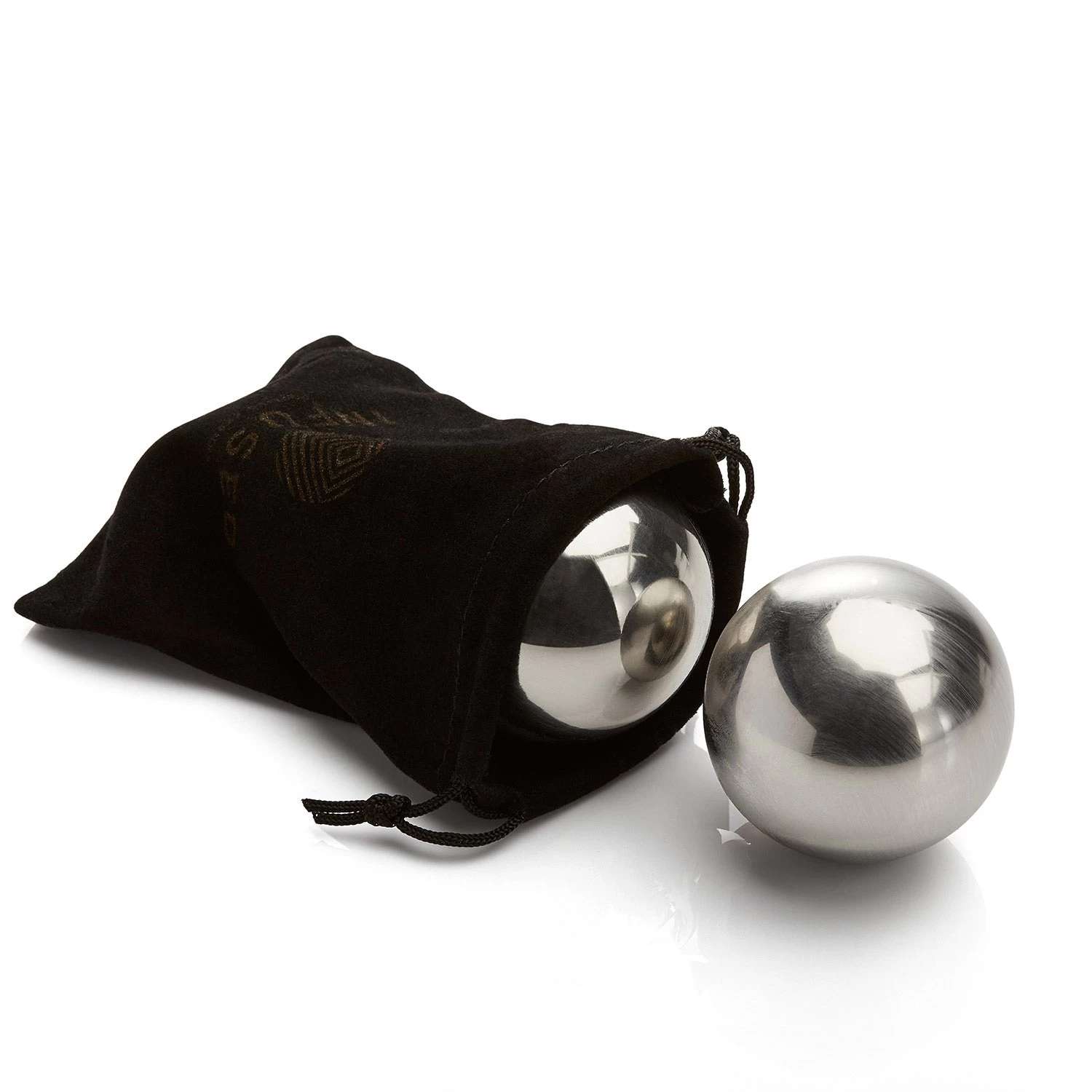 Extra Large Chilling Stone And Whiskey Glasses Gift Set - Image 7