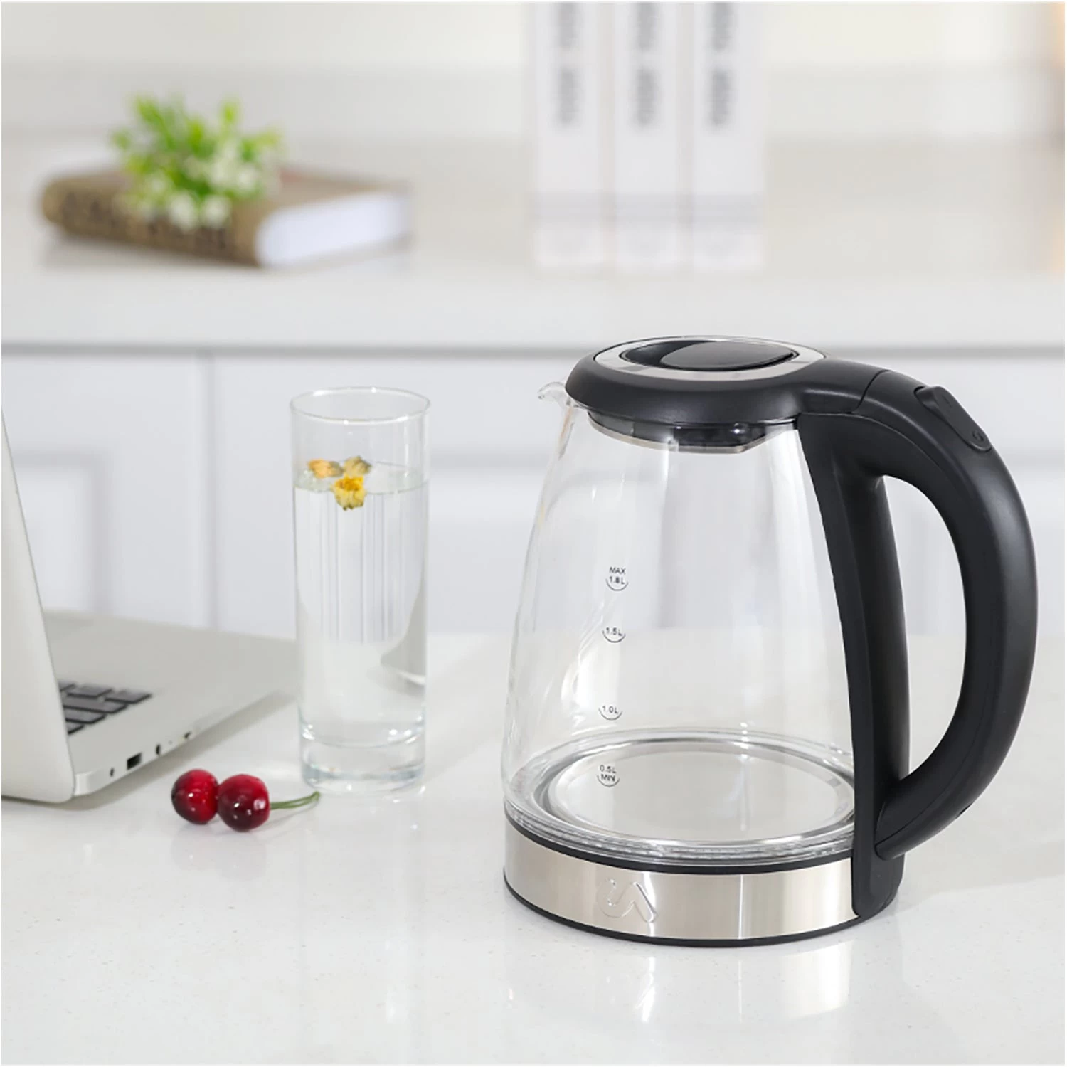 Uber Appliance 1.8L Glass & Stainless Steel Water Boiler, Heater & Electric Tea Kettle - Image 5