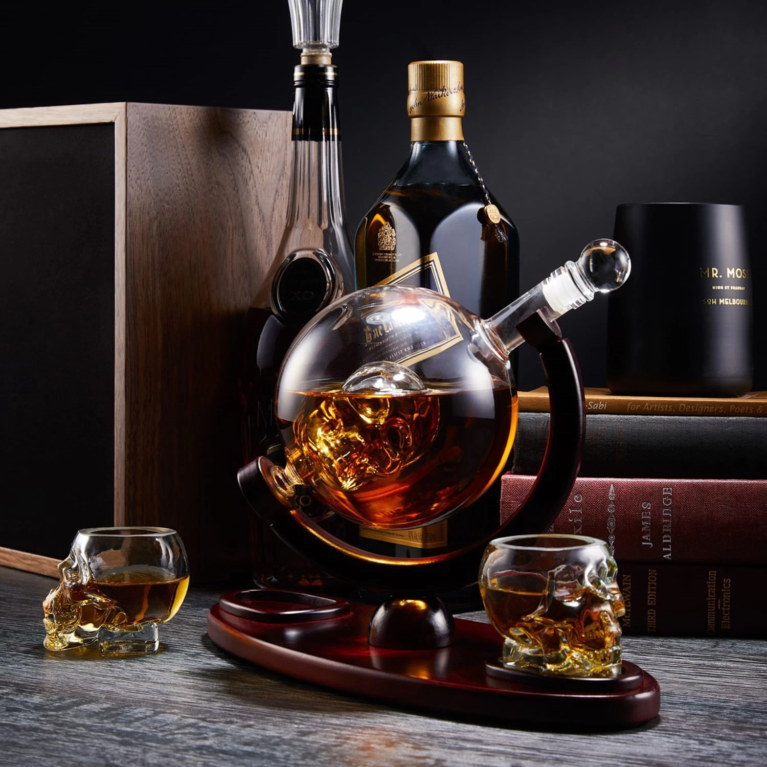 Skull Whiskey Decanter And Matching Skull Glasses Gift Set - Image 4
